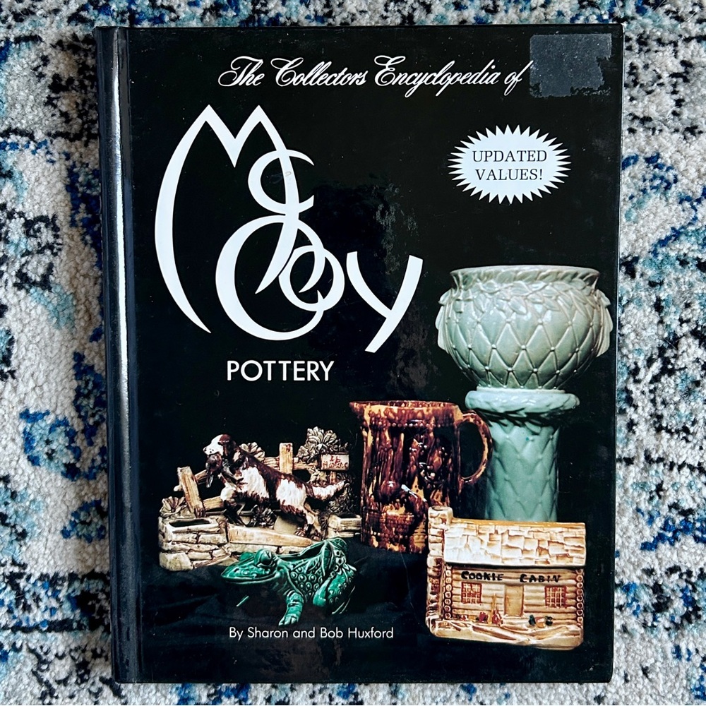 Huxford Vintage Collectors Encyclopedia of McCoy Pottery Hardcover Book 1995